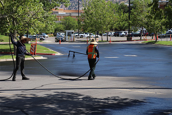 Onyx mastic seal asphalt pavement services